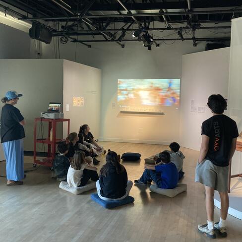 Occidental College students teach local LAUSD middle school students.
