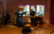 Esraa Warda and Fella Oudane performing